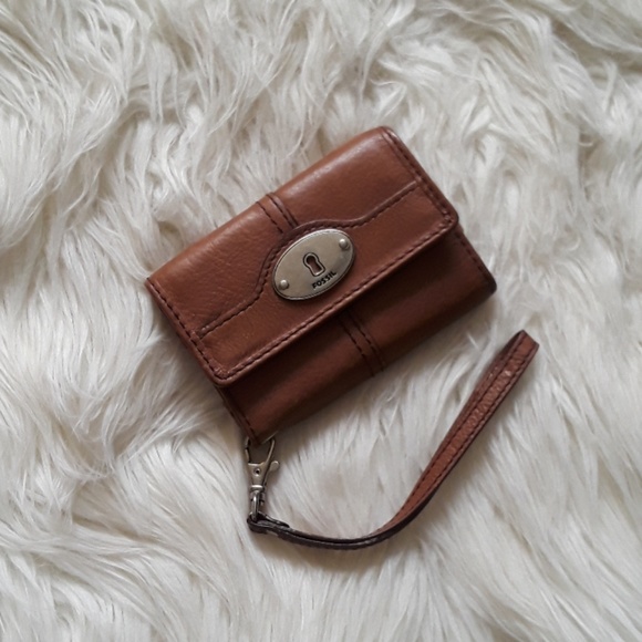 Fossil Handbags - Fossil Vintage Wallet
